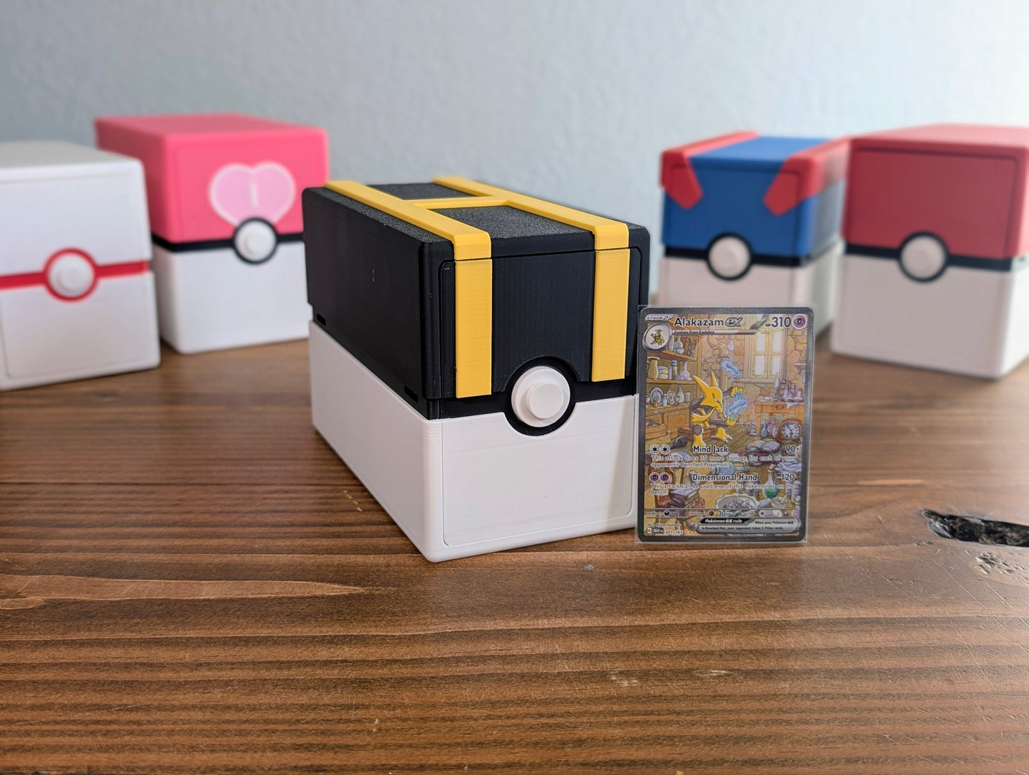 Pokémon Card Storage - Ultra Ball